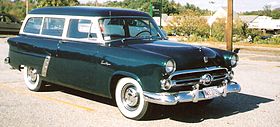 280px-1952_ford_ranch_wagon